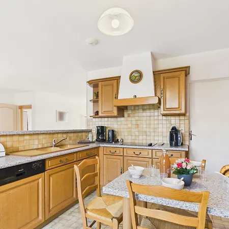 Holiday home Maison Pour 4 - Jardin - Coeur Des Sables D'olonne