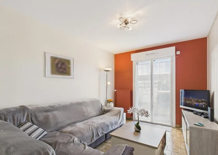 Holiday home Maison Pour 4 - Jardin - Coeur Des Sables D'olonne Les Sables-d'Olonne