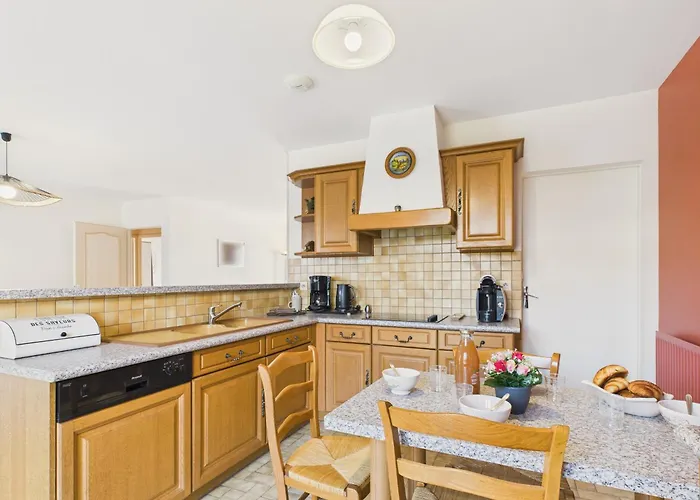 Holiday home Maison Pour 4 - Jardin - Coeur Des Sables D'olonne